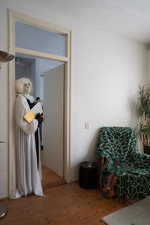 The Treshold - Waiting for Accompaniment